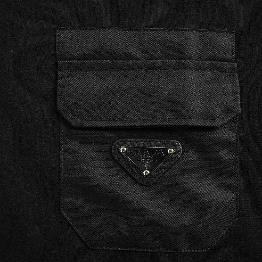 Prada Contrast-Pocket Crewneck Sweatshirt — Black