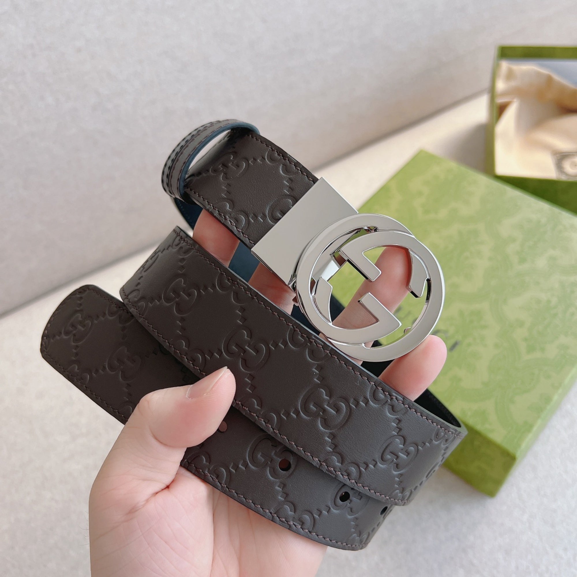 Gucci Men's Leather Belt — Heritage GG Buckle Collection
