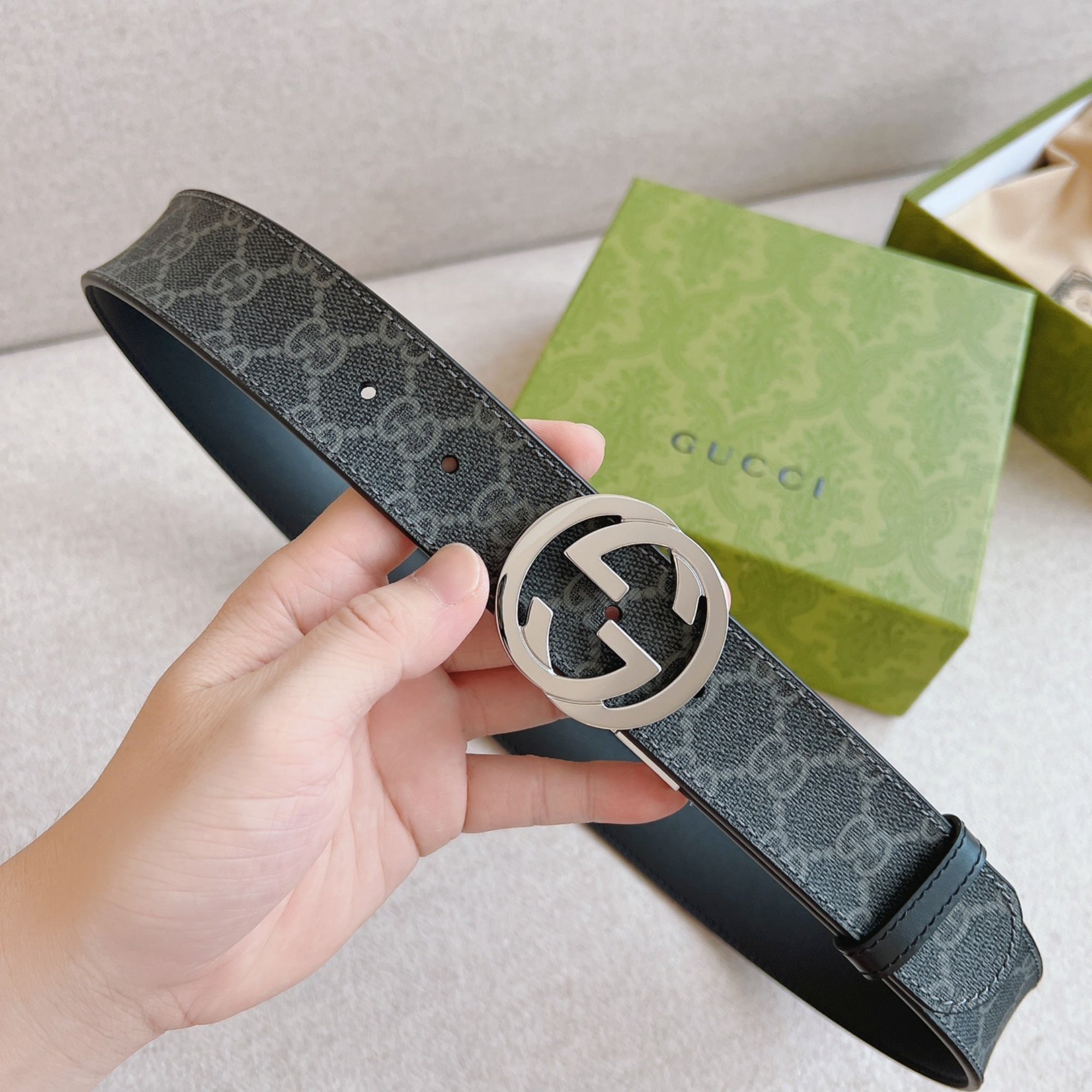 Gucci Men's Leather Belt — Elevated Everyday Luxury