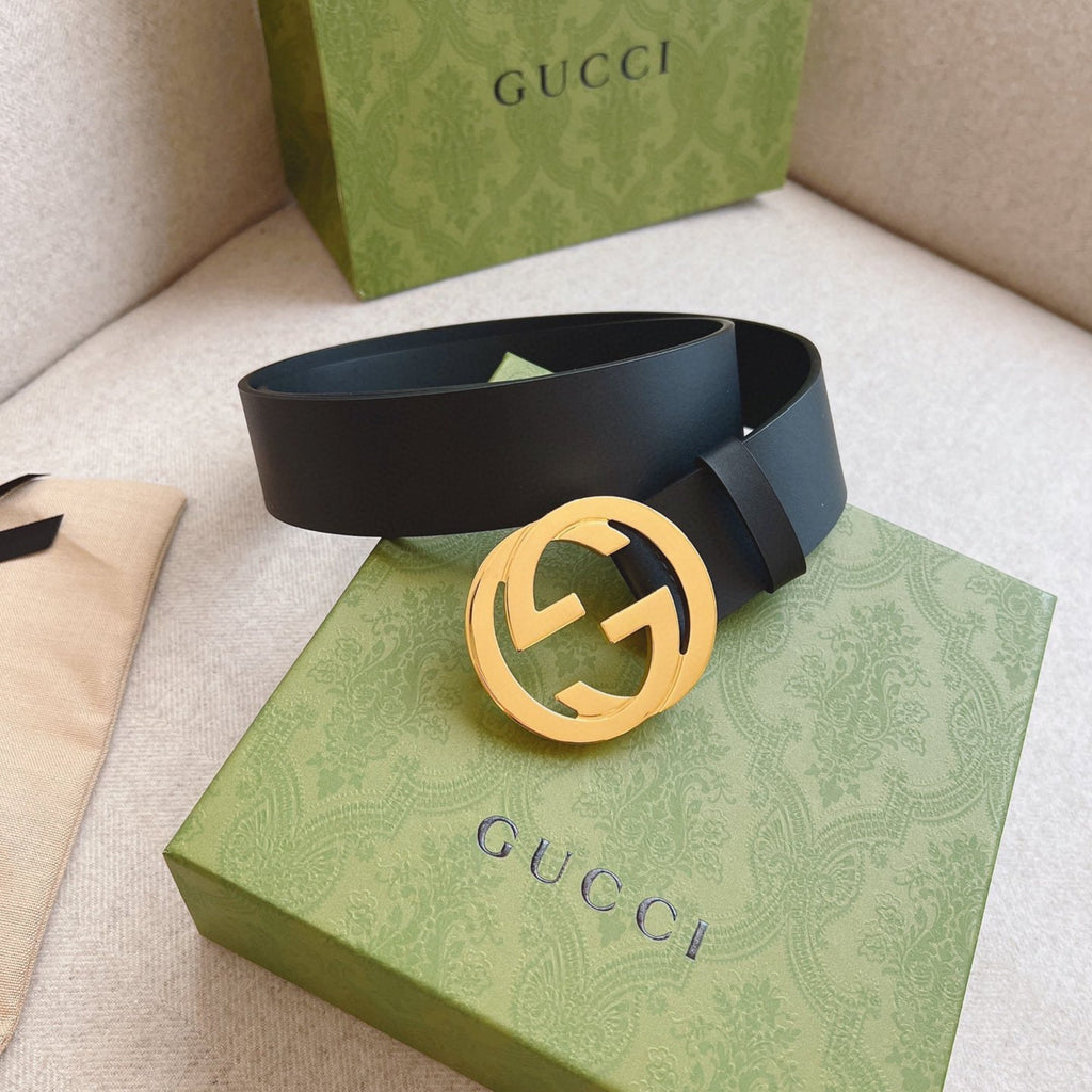 Gucci Men's Leather Belt — Signature GG Hardware
