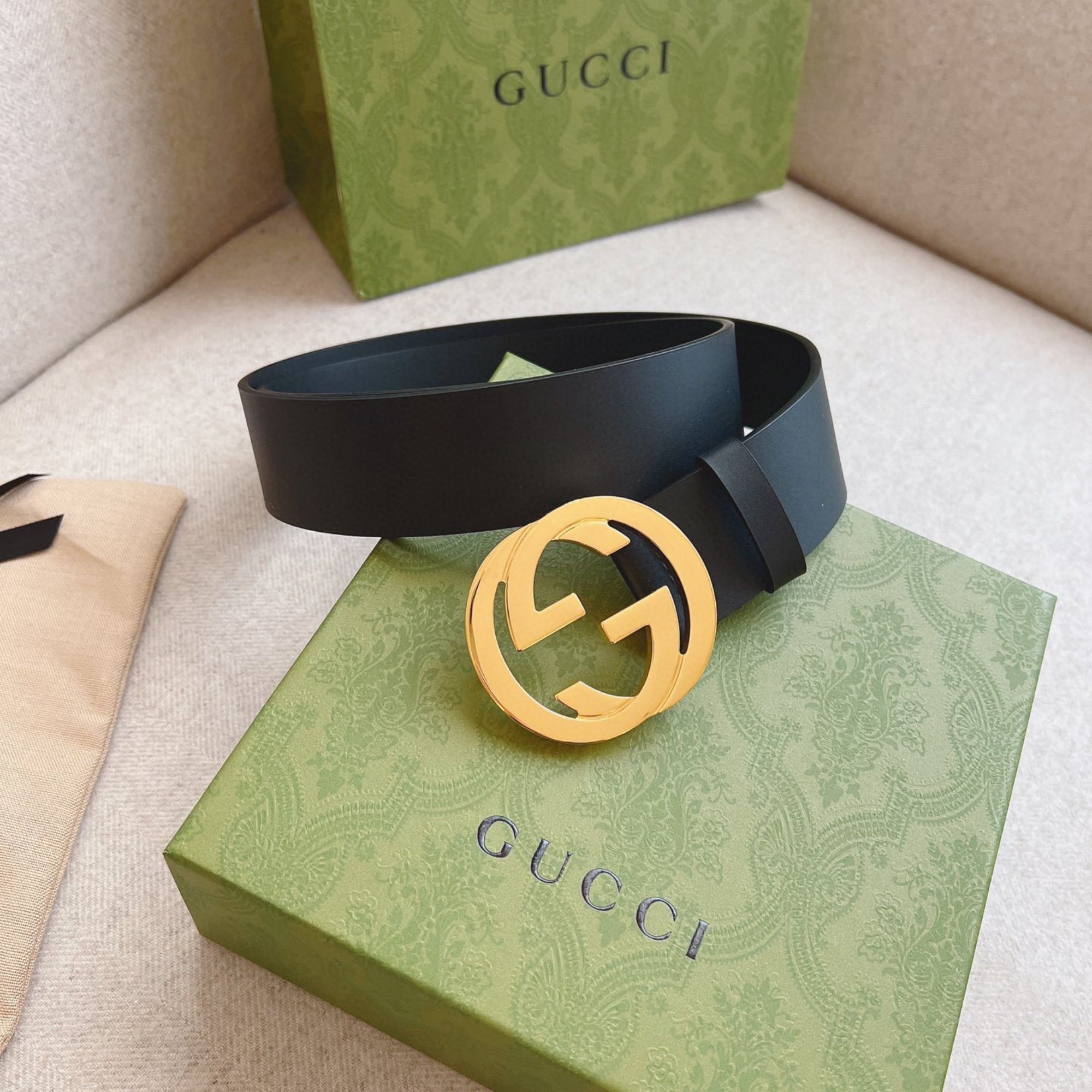 Gucci Men's Leather Belt — Signature GG Hardware