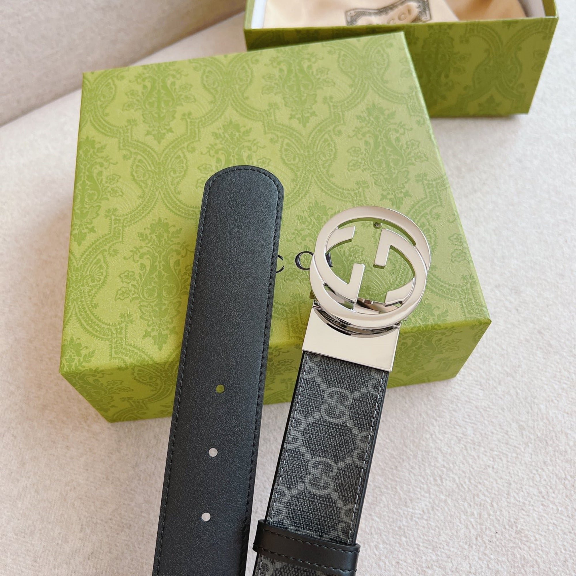 Gucci Men's Leather Belt — Elevated Everyday Luxury