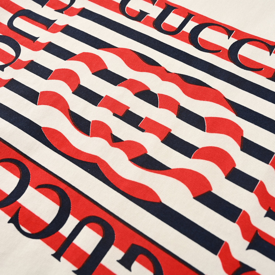 Gucci Nautical Wave-Print Short-Sleeve Shirt