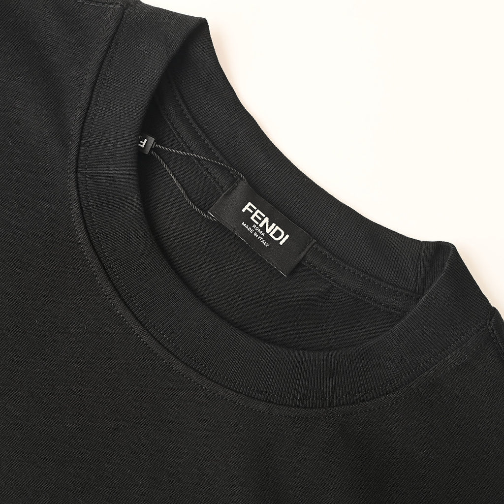 Fendi Roma FF Monogram Bag Bugs Graphic T-Shirt — Off-BLACK