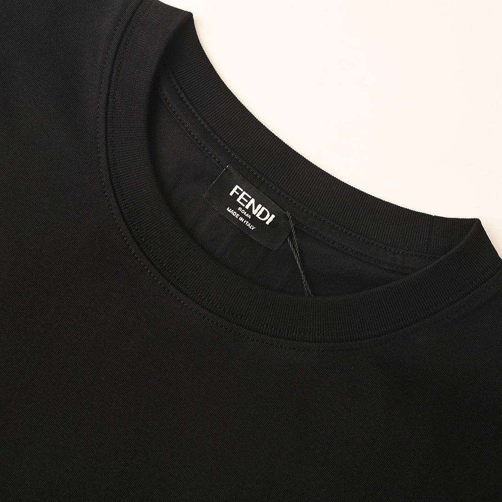 Fendi Roma Bag Bugs Eyes Oversized Print T-Shirt — Black