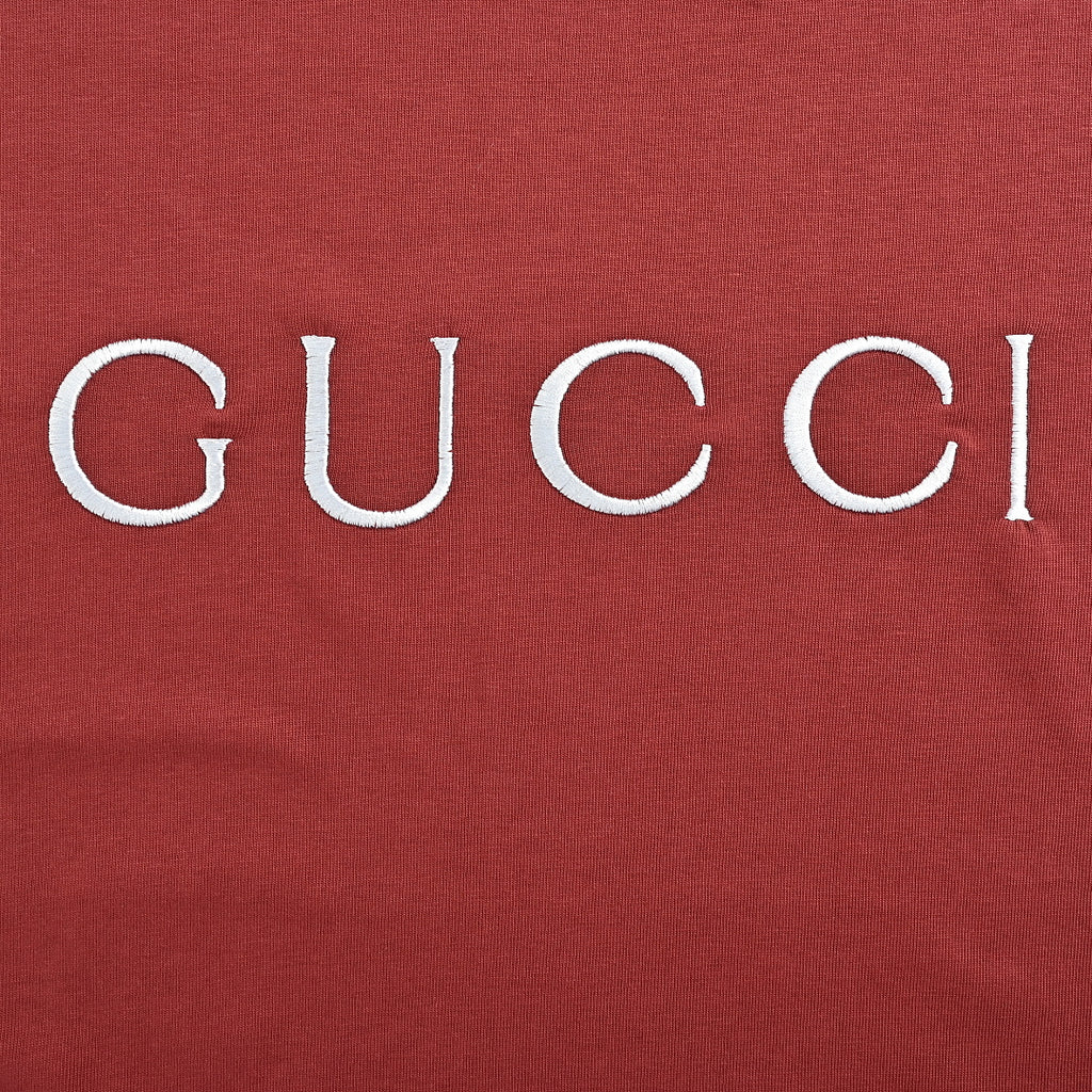 Gucci 2026 Dual-Logo Embroidered T-Shirt — Burgundy | Made in Italy