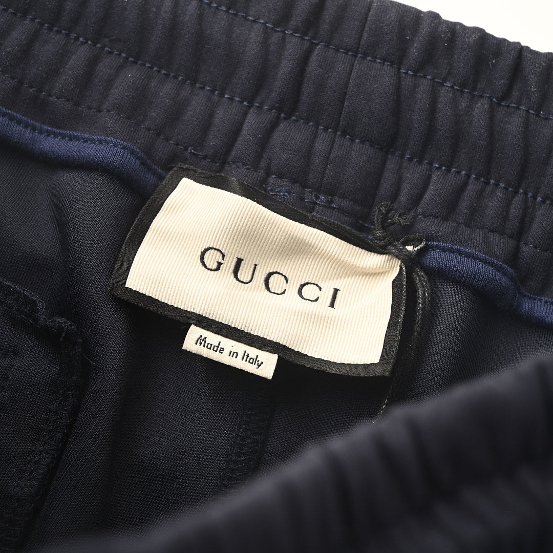 Gucci Script Logo Side Stripe Cotton Fleece Shorts – Black