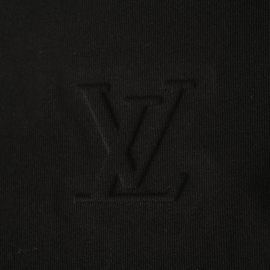 Louis Vuitton Long Sleeve T-Shirt — Black
