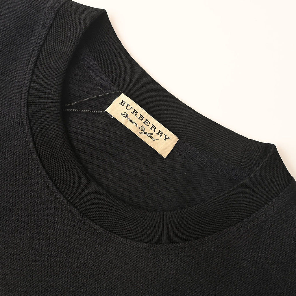BURBERRY Graffiti Equestrian Knight Print Crew-Neck Short-Sleeve T-Shirt