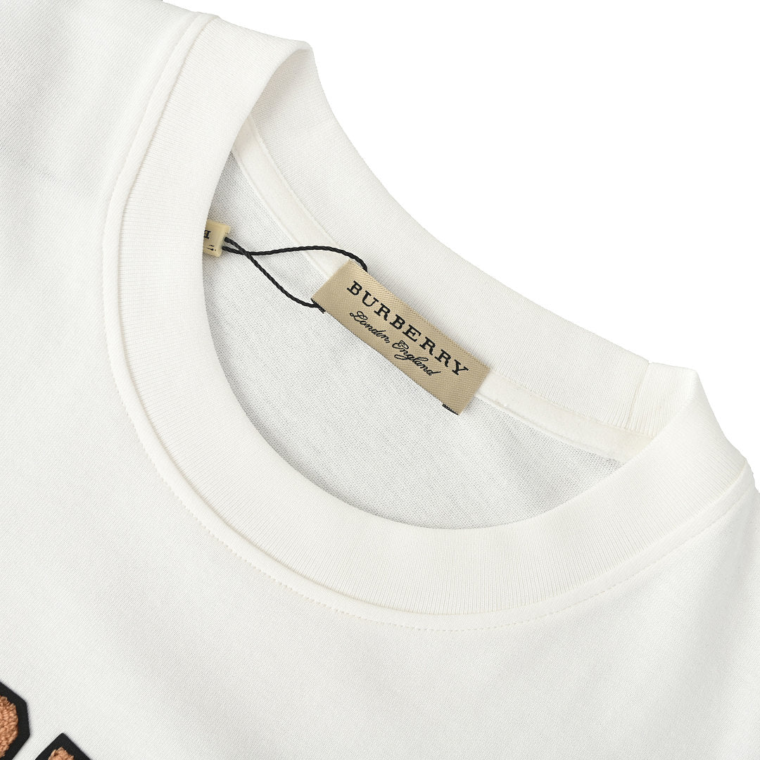 Burberry Check Flag Towel-Appliqué Letter T-Shirt
