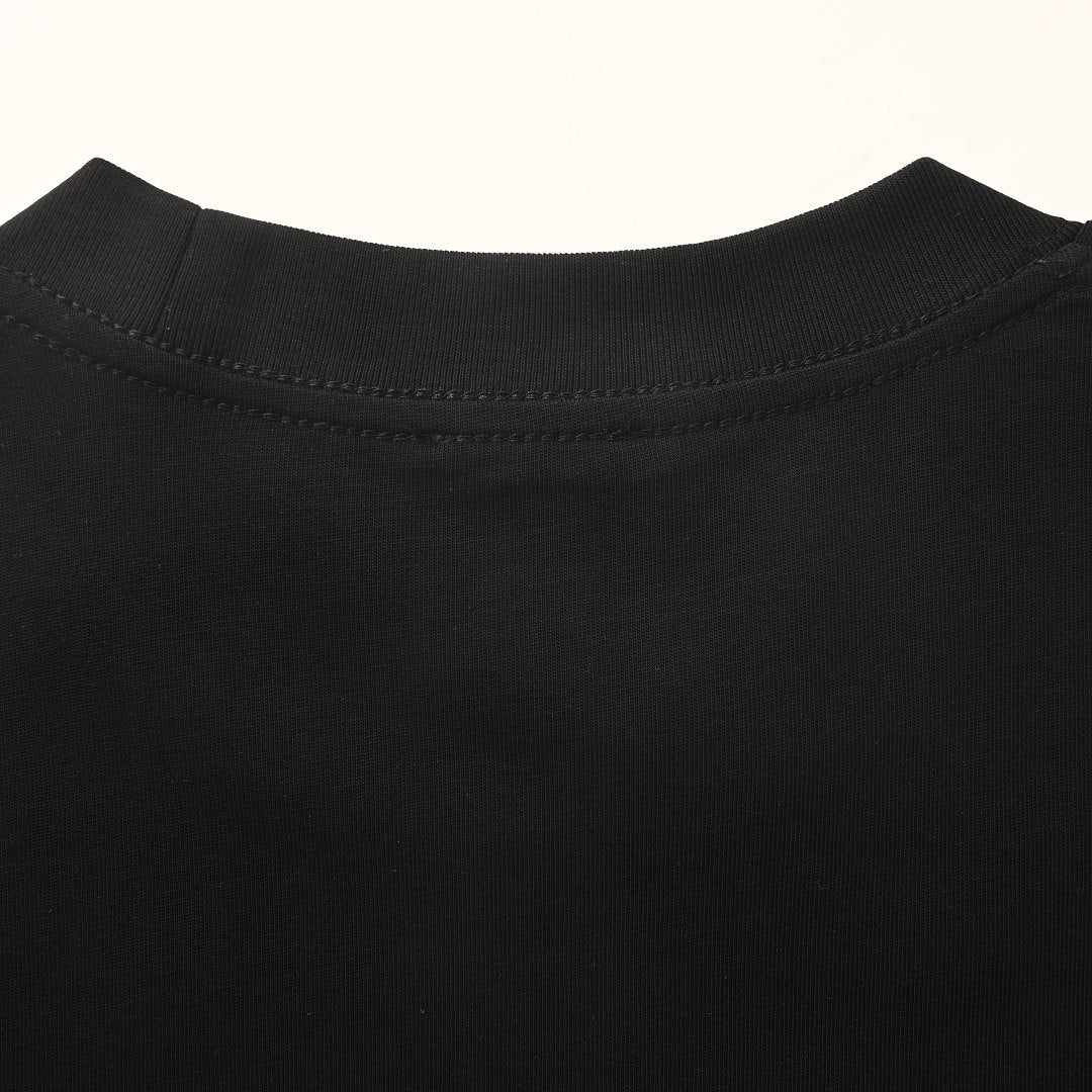 Fendi Roma Bag Bugs Eyes Appliqué T-Shirt — BLACK