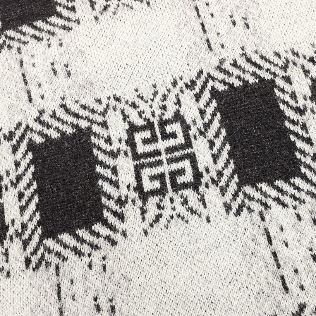 Givenchy Black and White 4G Motif Sweater