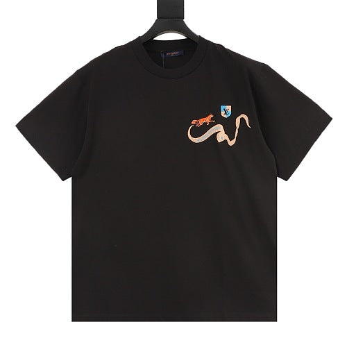 Louis Vuitton SS26 Vintage Fox Ribbon Badge Embroidered T-Shirt